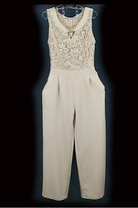 MACACÃO COMPRIDO EM RENDA GRIPIR