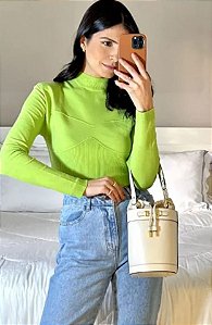 CROPPED MUSCLE
