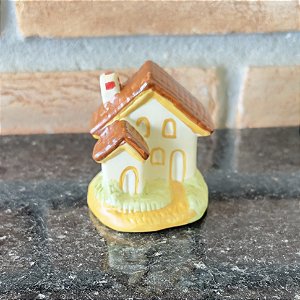 Miniatura para terrário casa com chaminé média