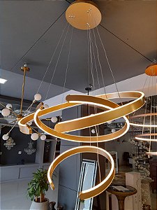 LUSTRE COM 3 ANÉIS DE LED