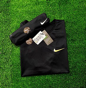 Camiseta masculina confortável e macia de todos os tamanhos.