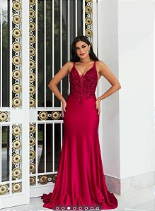 Vestido Romilly Fúcsia bordado manualmente + Clutch Brinde