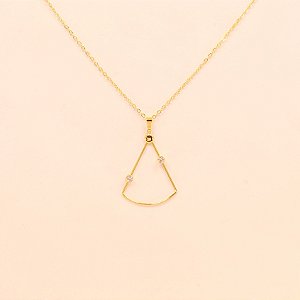 Gargantilha com Design Triangular e Zircônia Cristal Folheado a Ouro 18k