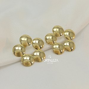 Brinco com Design de Flor Banhado a Ouro 18k