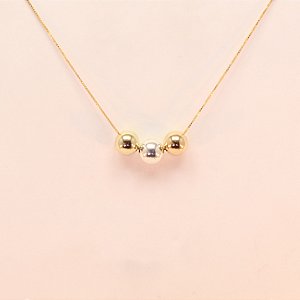 Gargantilha com Três Bolinhas Folheada a Prata e Ouro 18k