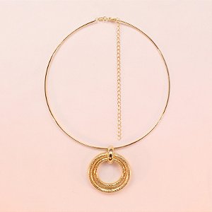 Choker de Aro Liso com Pingente Redondo Folheado a Ouro 18k