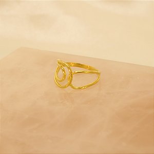 Anel com Design Vazado Folheado a Ouro 18k