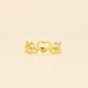 Anel com Corações Vazados Folheado a Ouro 18k