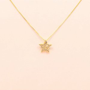 Gargantilha com Estrela em Zircônias Folheado a Ouro 18k