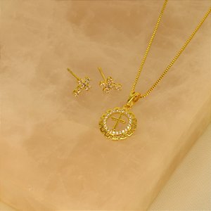 Conjunto Trabalhado de Cruz Banhado a Ouro 18k