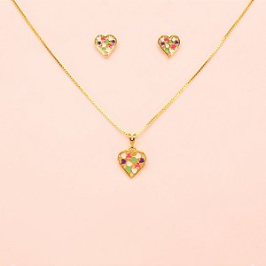 Conjunto Coração com Detalhe em Resina Folheado a Ouro 18k