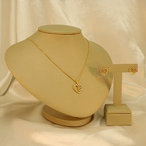 Conjunto Coração com Detalhe em Ródio Folheado a Ouro 18k