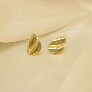 Brinco em Gota Design Martelado Folheado a Ouro 18k