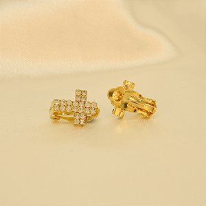 Brinco de Pressão com Design de Cruz Folheado a Ouro 18k