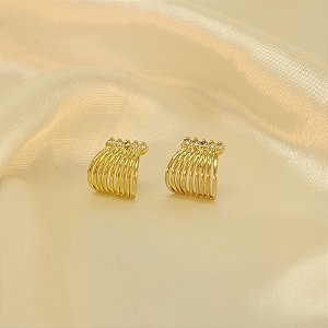 Brinco com Design em Zircônias Folheado a Ouro 18k