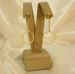 Brinco com Aro Trabalhado em Zircônia Folheado a Ouro 18k