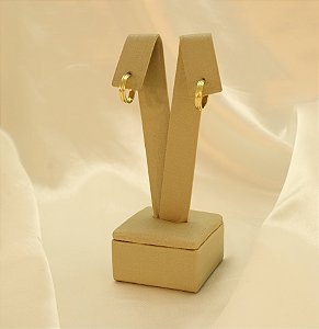 Brinco Argola com Design Trabalhado Folheado a Ouro 18k