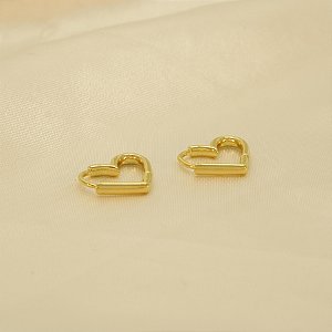 Brinco Argola Design de Coração Folheado a Ouro 18k