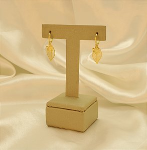 Brinco Argola com Folhinha Folheado a Ouro 18k