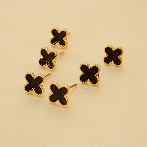 Brinco em Trio de Trevo Folheado a Ouro 18k