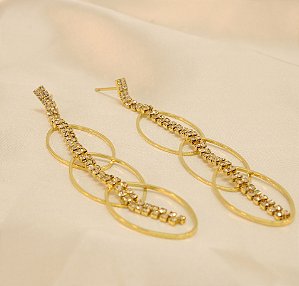 Brincos em Fios Cravejados Folheado a Ouro 18k