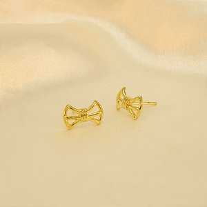 Brinco de Laço Vazado Folheado a Ouro 18k