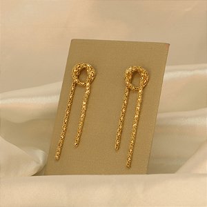 Brinco de Nó com Fios Trabalhado Folheado a Ouro 18k