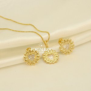 Conjunto Flor e Coração Banhado a Ouro 18k