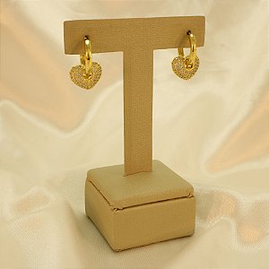 Brinco Argola de Coração Cravejado Folheado a Ouro 18k