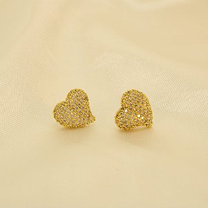 Brinco de Coração Cravejado Folheado a Ouro 18k