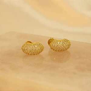 Brinco Cravejado em Zircônias Banhado a Ouro 18k