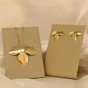 Conjunto com Design de Folha Folheado a Ouro 18k