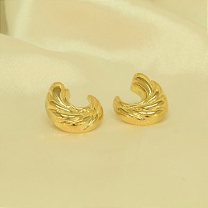 Brinco com Design Trabalhado Folheado a Ouro 18k