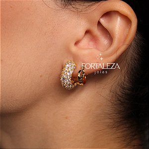 Brinco Argola Cravejado em Zircônia Banhado a Ouro 18k