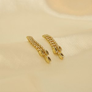 Brinco com Fios Cravejado Folheado a Ouro 18k