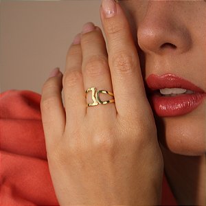 Anel com Design Vazado Banhado a Ouro 18k