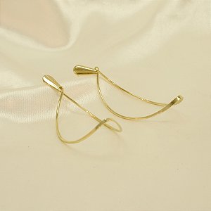 Brinco com Design Vazado Banhado a Ouro 18k