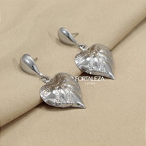 Brinco de Coração Banhado a Ouro Branco