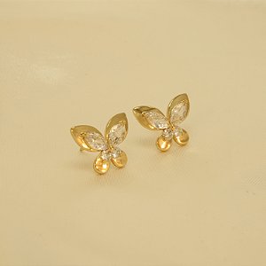 Brinco Borboleta com Zircônia Cristal Banhado a Ouro 18k