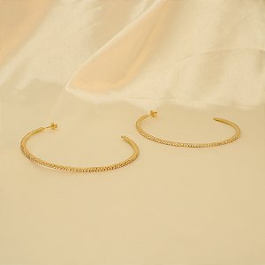 Brinco Argola Cravejado em Zircônia Banhado a Ouro 18k