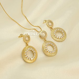 Conjunto Trabalhado com Zircônia Cristal Banhado a Ouro 18k