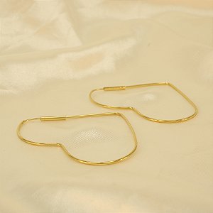 Brinco Argola com Design de Coração Banhado a Ouro 18k
