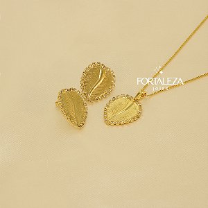 Conjunto de Folha Detalhada em Zircônia e Banhado a Ouro 18k