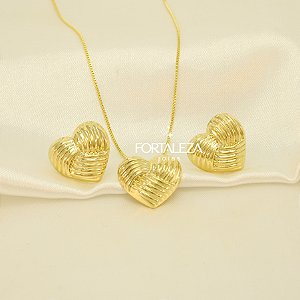 Conjunto de Coração Texturizado Banhado a Ouro 18k