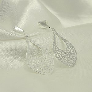 Brinco com Design Rendado Banhado a Prata 925