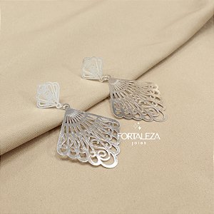 Brinco Trabalhado e Banhado em Prata 925