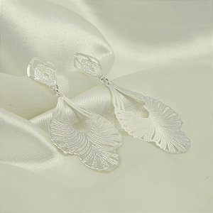 Brinco Trabalhado e Banhado em Prata 925