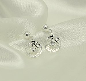 Brinco com Detalhe em Zircônia Cristal Banhado a Prata 925