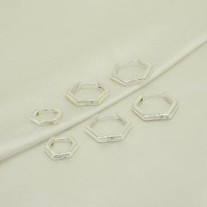 Brinco Argola em Trio Geométrico Banhado a Prata