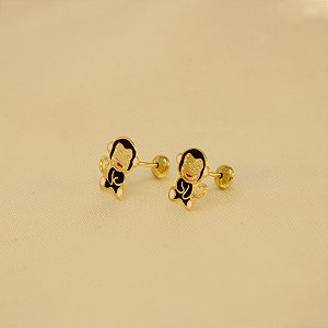 Brinco de Macaquinho Resinado e Banhado a Ouro 18k
